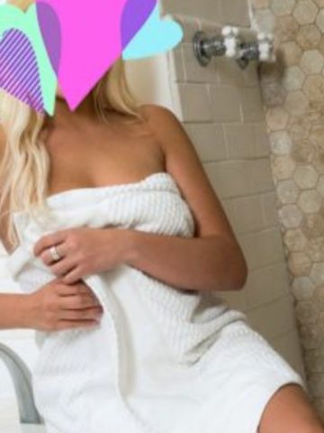 Надежда Реал Миниатюрная Брюнетка