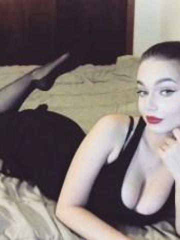 Лаура 22 года фото 2